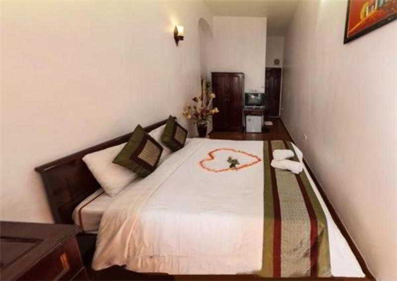 Hoan Kiem Lake Hotel Hanoi Exterior photo