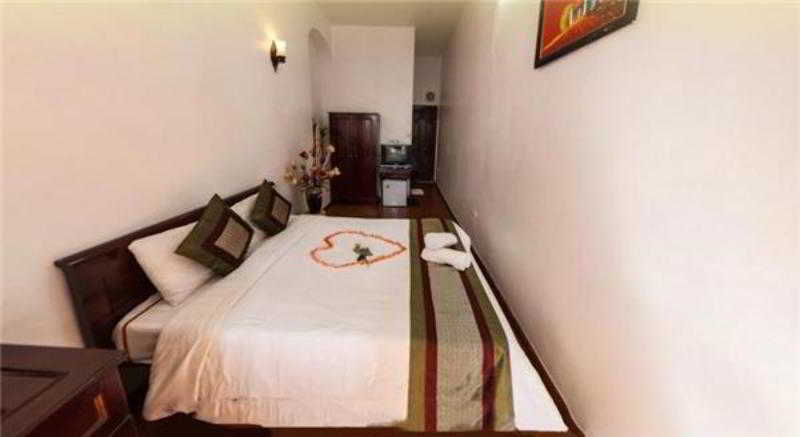 Hoan Kiem Lake Hotel Hanoi Exterior photo