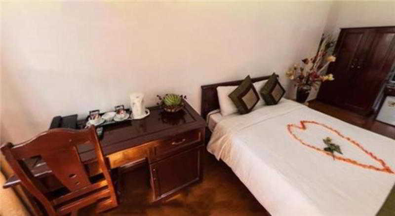 Hoan Kiem Lake Hotel Hanoi Exterior photo
